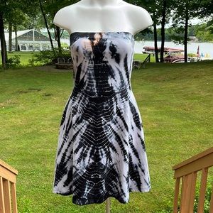 Express tie-dyed cotton stretch strapless dress L